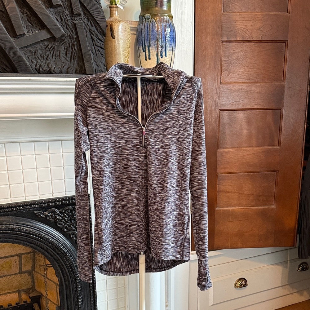 Athleta Black and‎ White Long Sleeve Quarter-Zip Top- worn a few times